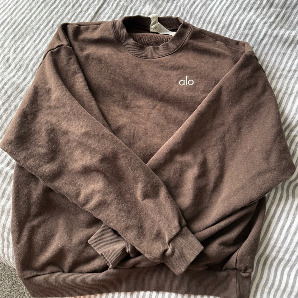 ALO Yoga Accolade Brown Crewneck Sweatshirt